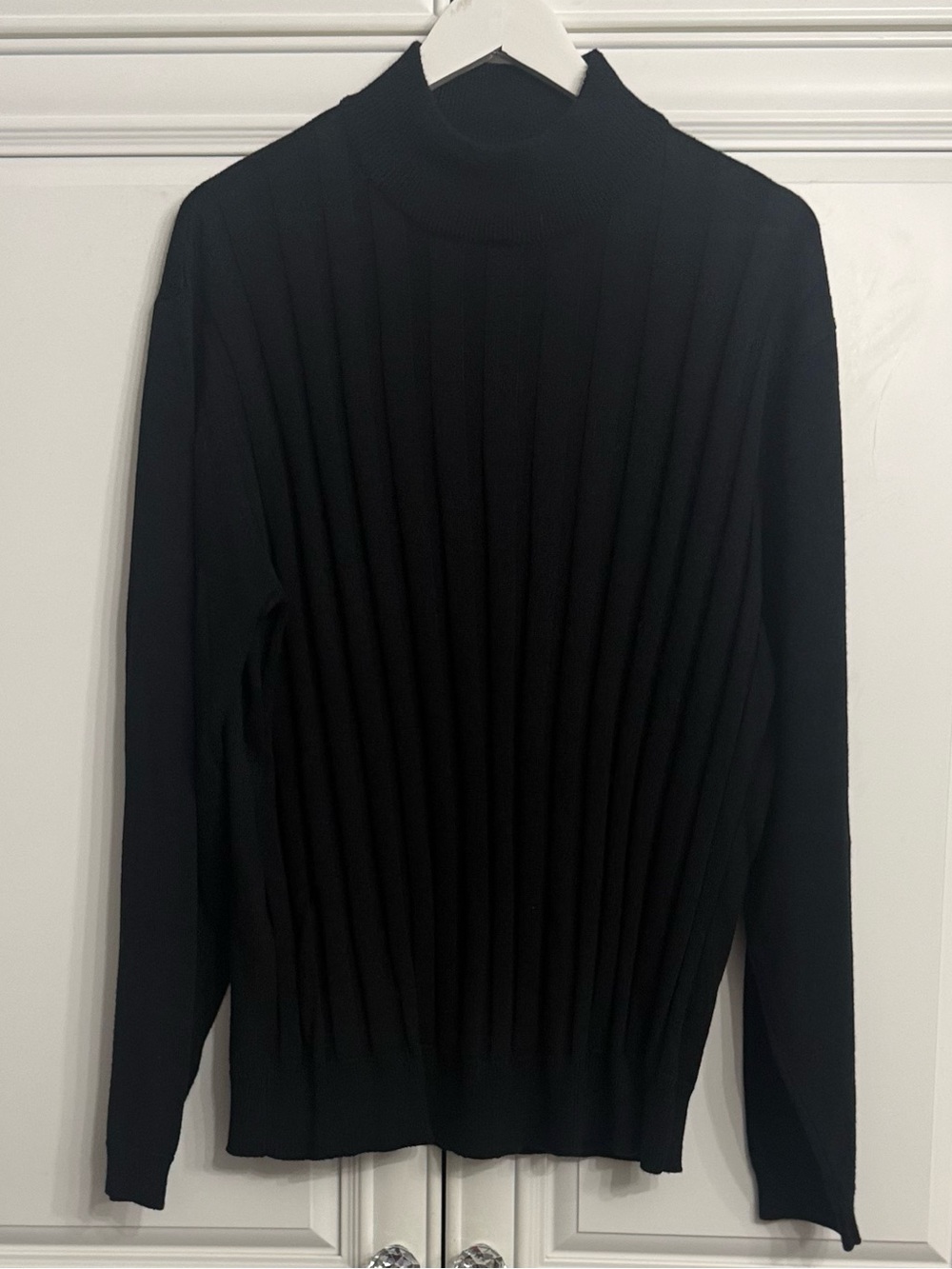 Bellissimo Men's Merino Wool Pleated Rib Mock Neck Black Knit Sweater Size Large